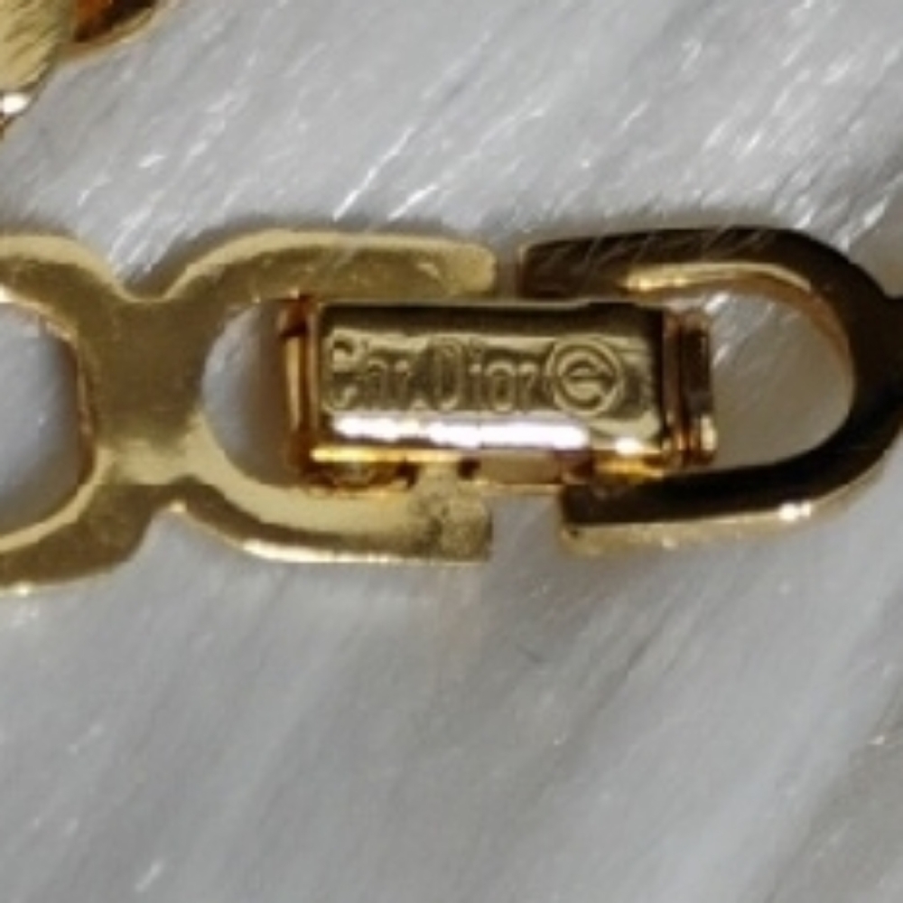 SALE! Authentic Dior Vtg Gold Tone Necklace WGreen Rhinestones & Crystals - Picture 5 of 13